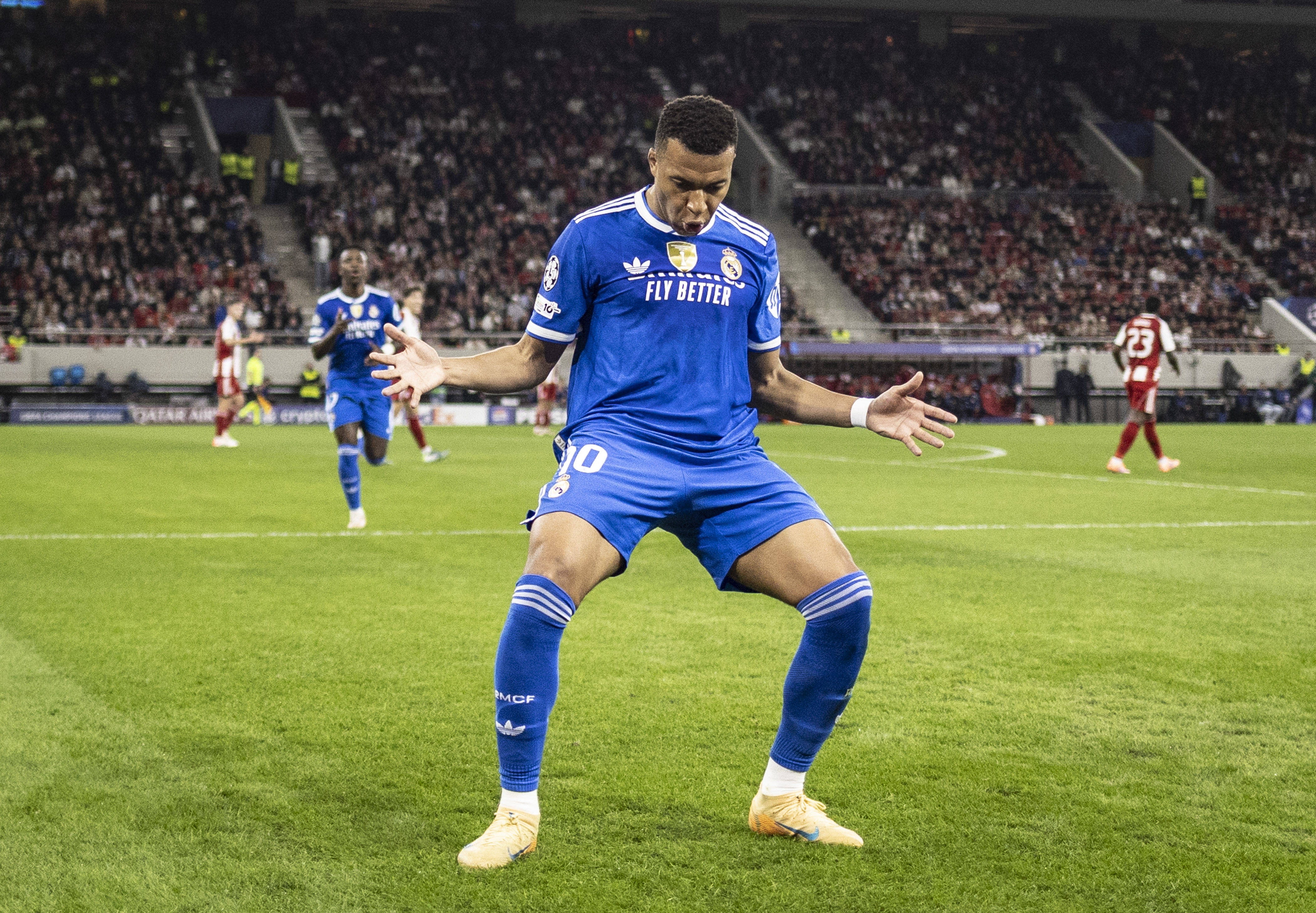 世界杯高清观看-姆巴佩本赛季各项赛事打进12粒点球,14/15赛季C罗后西甲球员最多